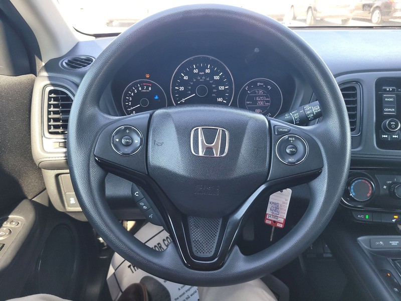 Honda HR-V Vehicle Full-screen Gallery Image 13