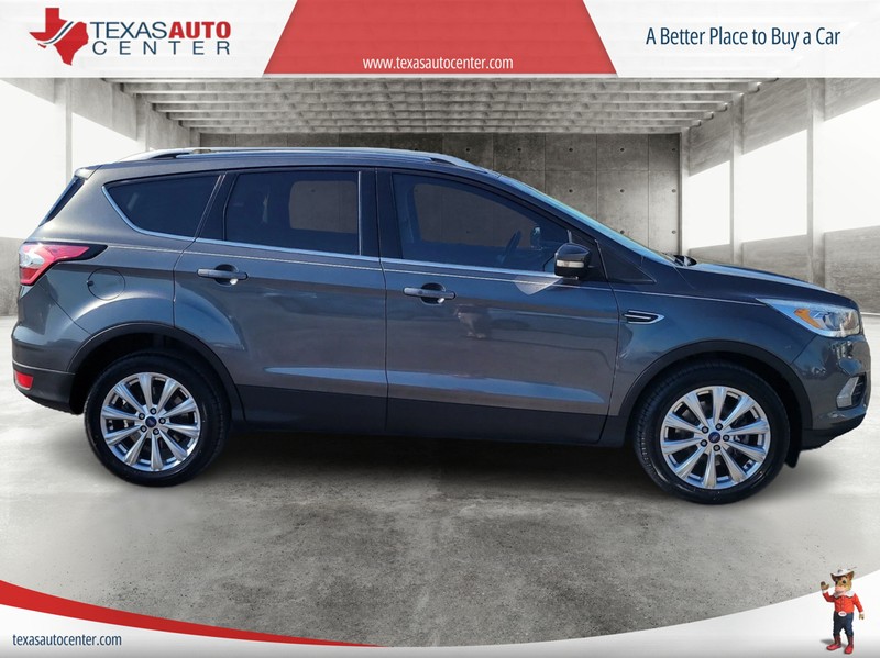 Ford Escape Vehicle Full-screen Gallery Image 4