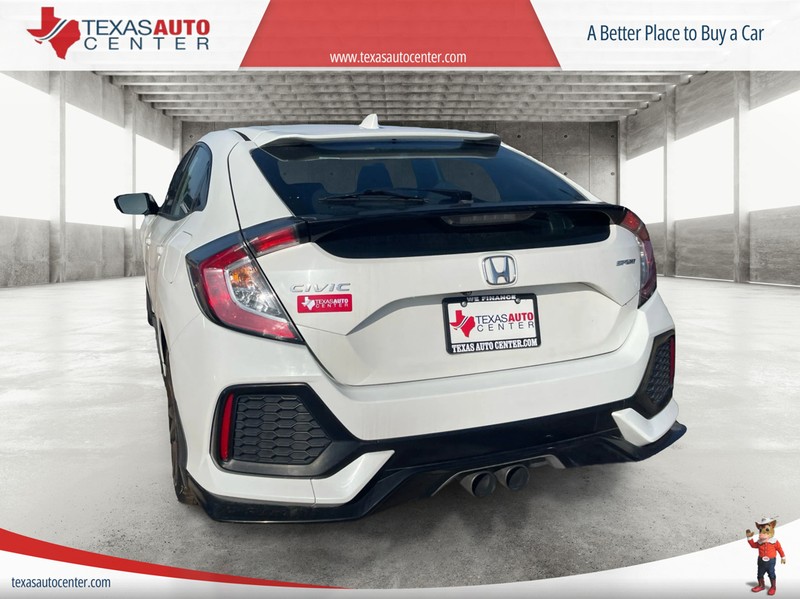 Honda Civic Hatchback Vehicle Full-screen Gallery Image 7