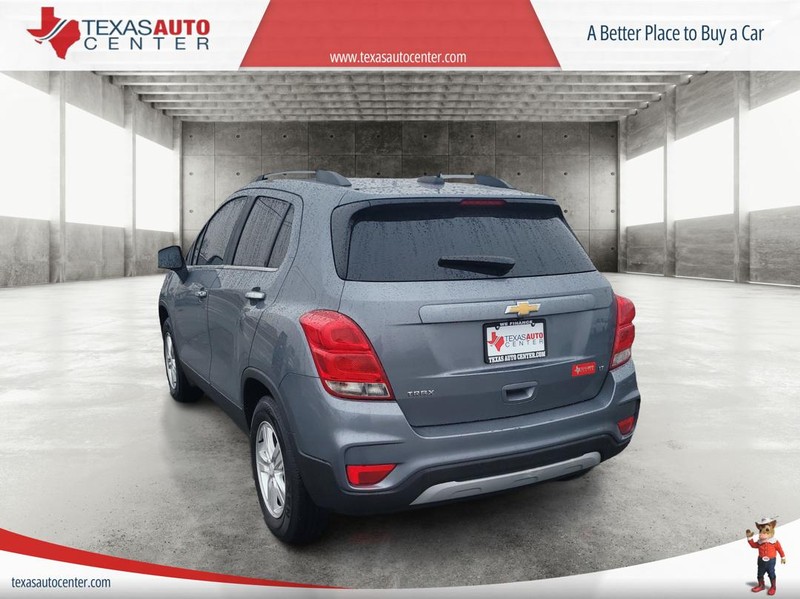 Chevrolet Trax Vehicle Full-screen Gallery Image 8