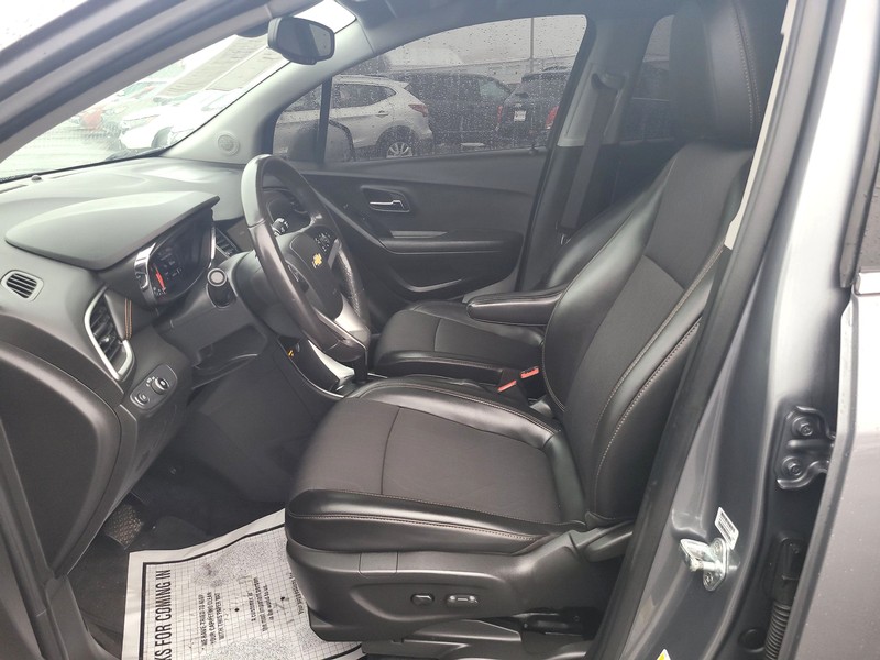 Chevrolet Trax Vehicle Full-screen Gallery Image 9