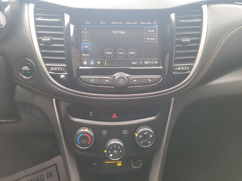 Chevrolet Trax Vehicle Full-screen Gallery Image 12