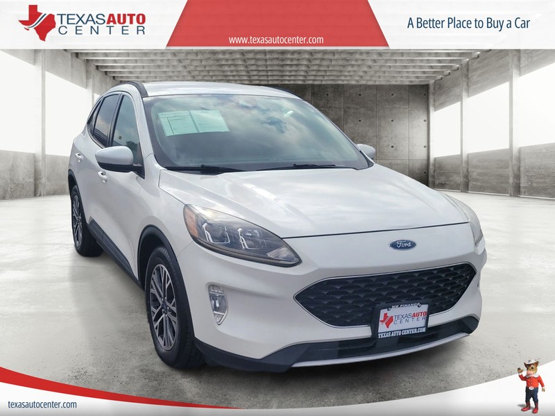 Ford Escape Vehicle Full-screen Gallery Image 3