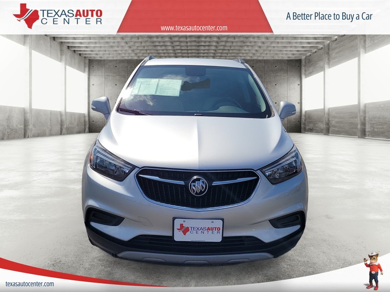 Buick Encore Vehicle Full-screen Gallery Image 3