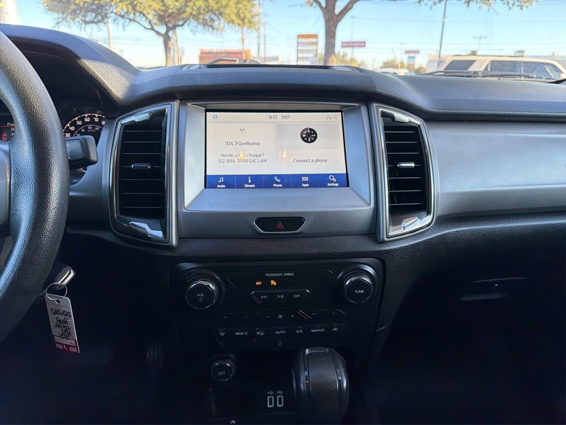 Ford Ranger Vehicle Full-screen Gallery Image 12