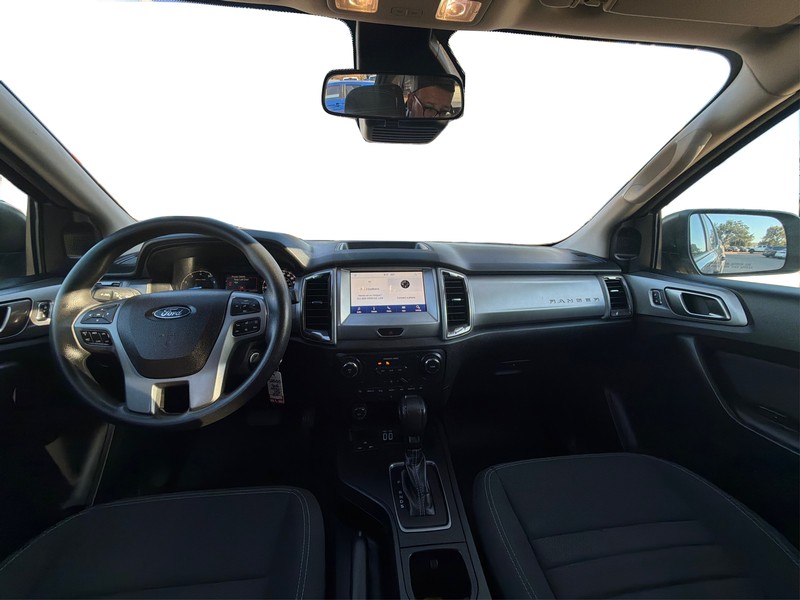 Ford Ranger Vehicle Full-screen Gallery Image 16