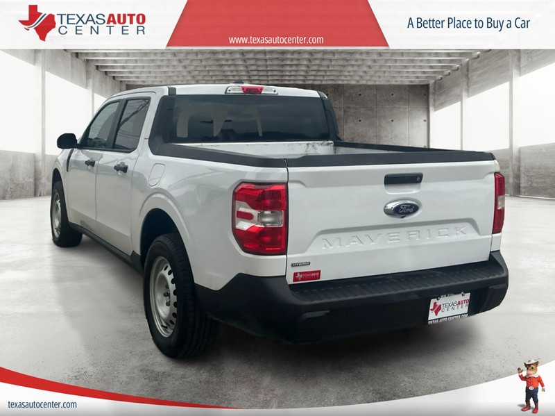 Ford Maverick Vehicle Full-screen Gallery Image 8