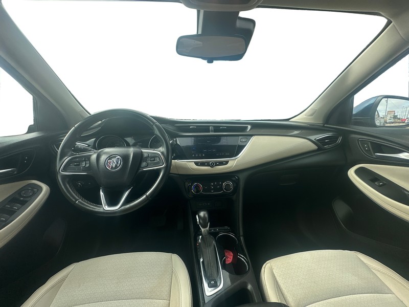 Buick Encore GX Vehicle Full-screen Gallery Image 15