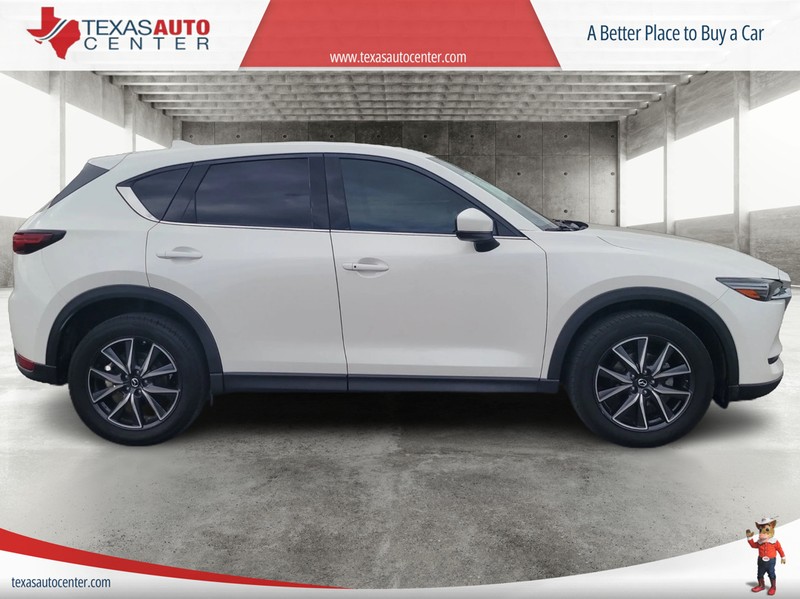 Mazda CX-5 Vehicle Full-screen Gallery Image 3