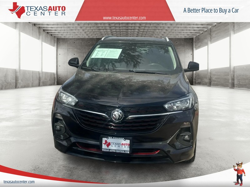 Buick Encore GX Vehicle Full-screen Gallery Image 3