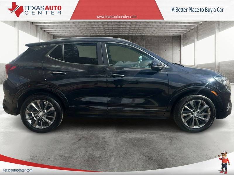 Buick Encore GX Vehicle Full-screen Gallery Image 4