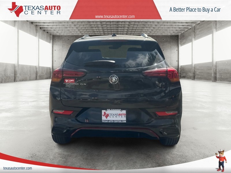 Buick Encore GX Vehicle Full-screen Gallery Image 6