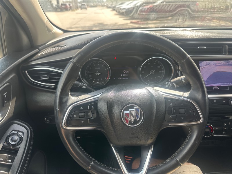 Buick Encore GX Vehicle Full-screen Gallery Image 14