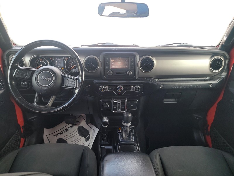 Jeep Wrangler Unlimited Vehicle Full-screen Gallery Image 16