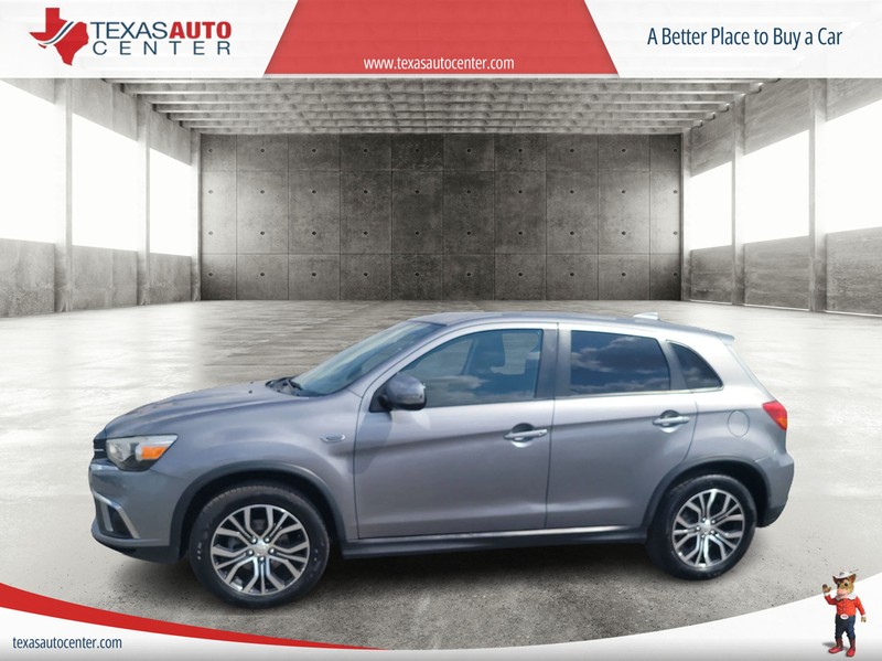 Mitsubishi Outlander Sport Vehicle Full-screen Gallery Image 02