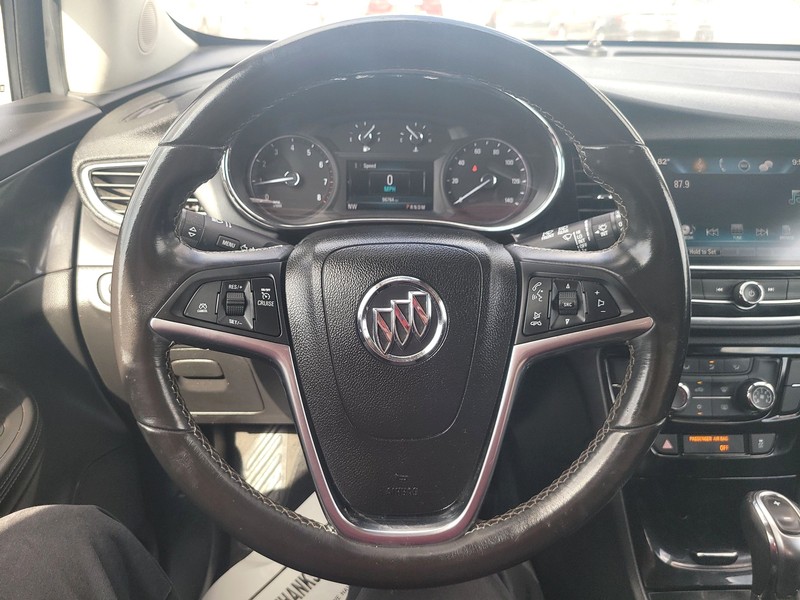 Buick Encore Vehicle Full-screen Gallery Image 14