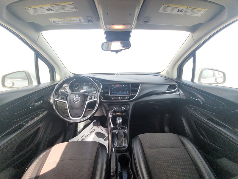 Buick Encore Vehicle Full-screen Gallery Image 15