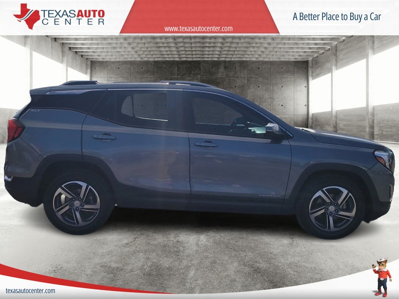 GMC Terrain Vehicle Full-screen Gallery Image 4