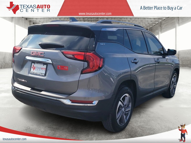 GMC Terrain Vehicle Full-screen Gallery Image 7