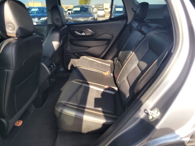 GMC Terrain Vehicle Full-screen Gallery Image 10