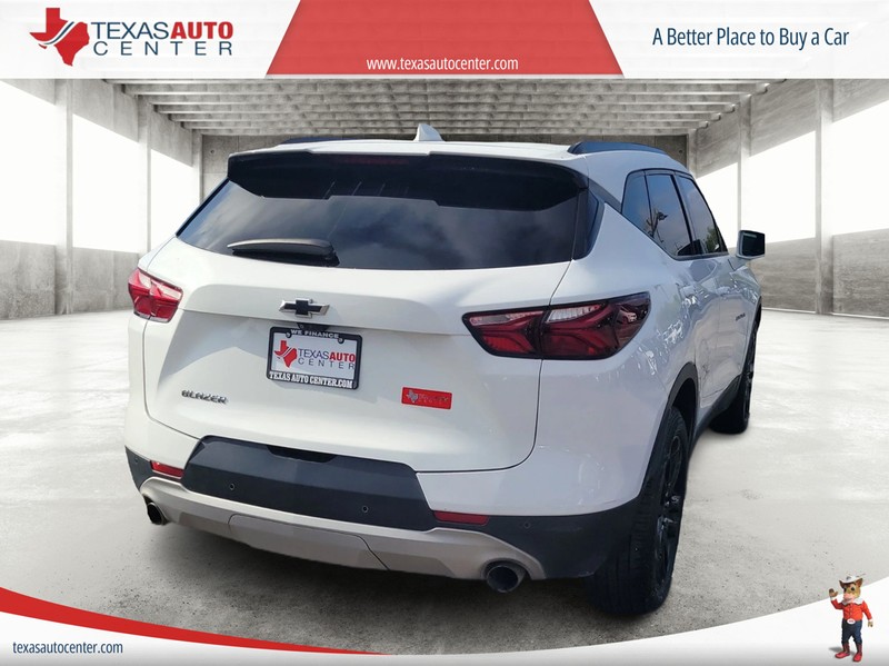 Chevrolet Blazer Vehicle Full-screen Gallery Image 06