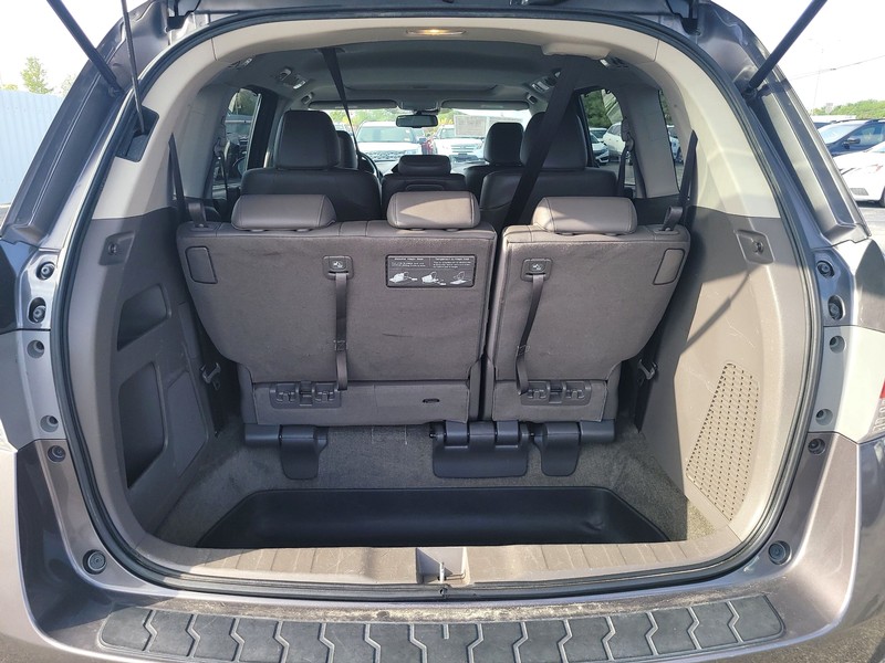 Honda Odyssey Vehicle Full-screen Gallery Image 11