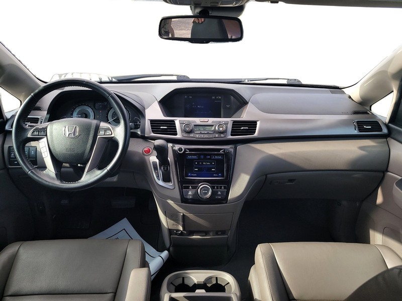 Honda Odyssey Vehicle Full-screen Gallery Image 16