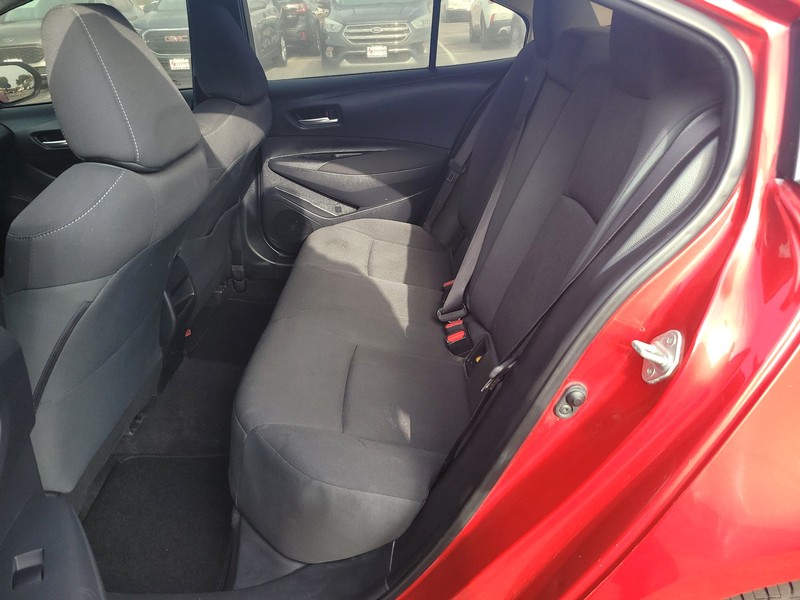 Toyota Corolla Vehicle Full-screen Gallery Image 10