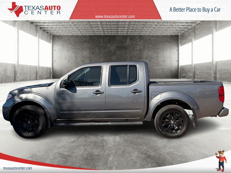 Nissan Frontier Vehicle Full-screen Gallery Image 5