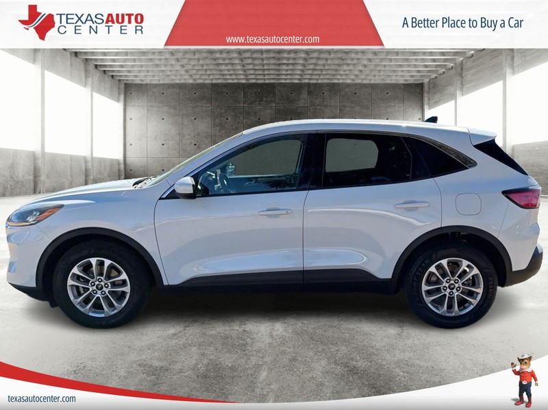 Ford Escape Vehicle Full-screen Gallery Image 5