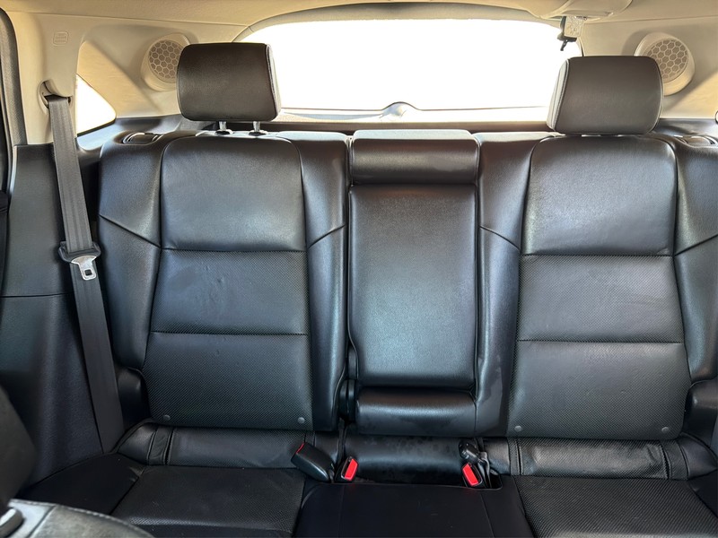 Acura RDX Vehicle Full-screen Gallery Image 13