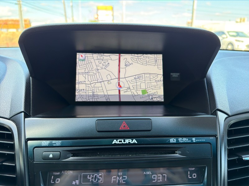 Acura RDX Vehicle Full-screen Gallery Image 17