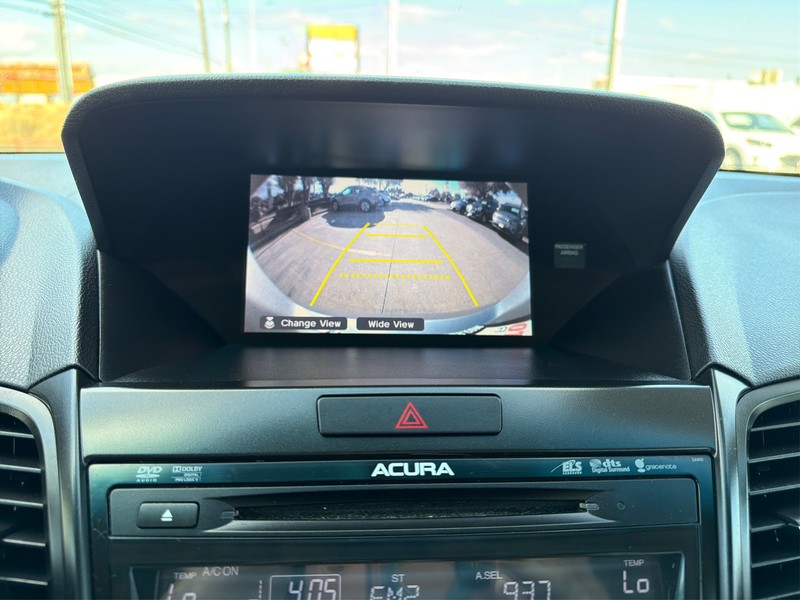 Acura RDX Vehicle Full-screen Gallery Image 18