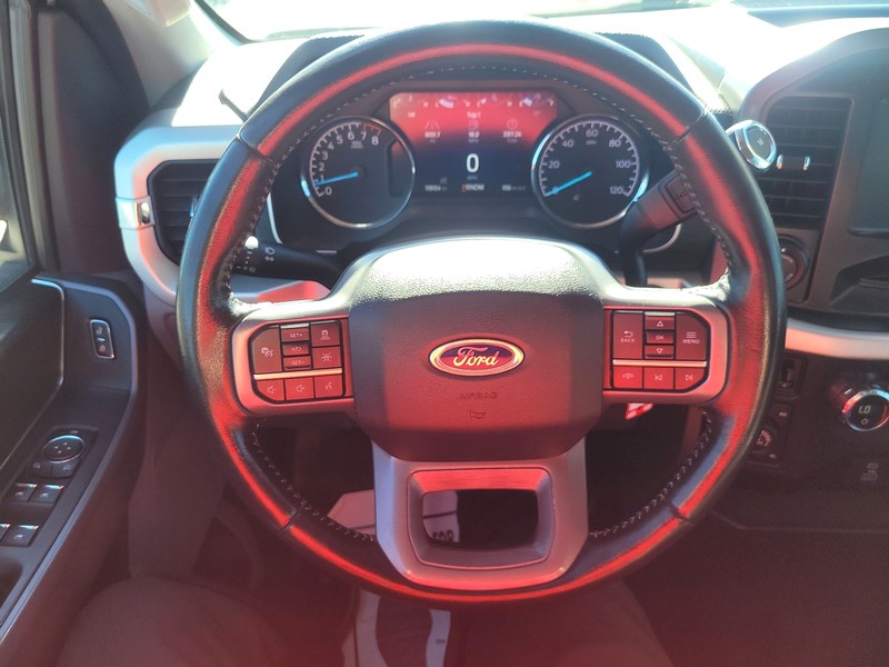 Ford F-150 Vehicle Full-screen Gallery Image 13