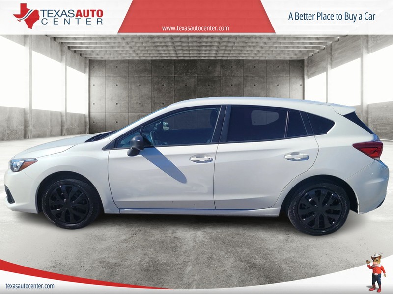 Subaru Impreza Vehicle Full-screen Gallery Image 05