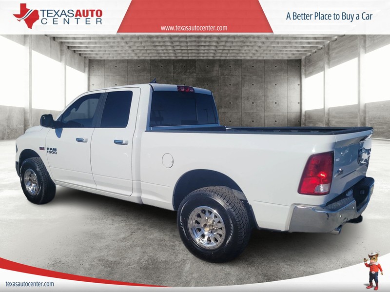 Ram 1500 Vehicle Full-screen Gallery Image 8