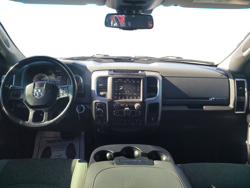 Ram 1500 Vehicle Full-screen Gallery Image 15