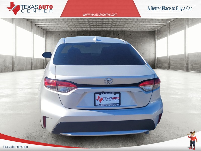 Toyota Corolla Vehicle Full-screen Gallery Image 06