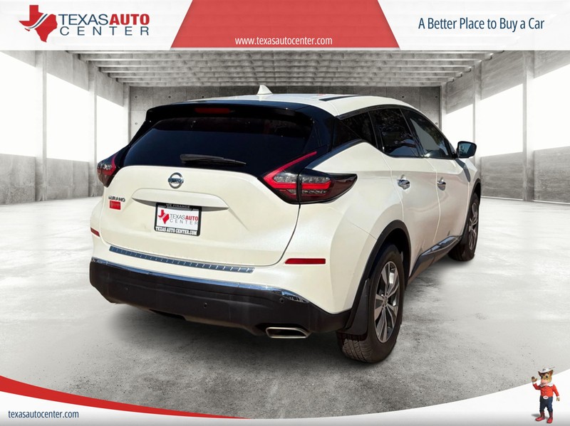 Nissan Murano Vehicle Full-screen Gallery Image 07