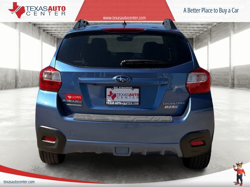 Subaru Crosstrek Vehicle Full-screen Gallery Image 06