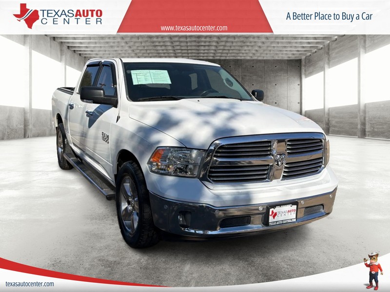 Ram 1500 Vehicle Full-screen Gallery Image 01