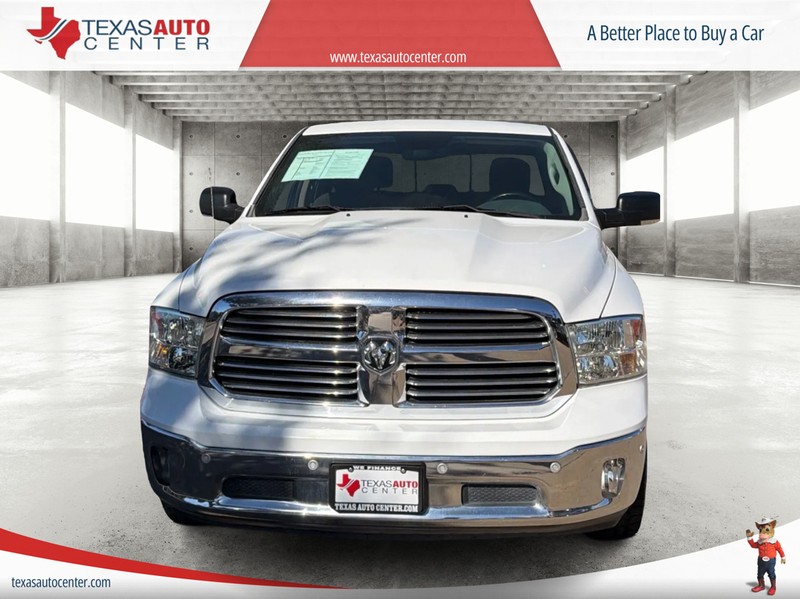 Ram 1500 Vehicle Full-screen Gallery Image 03