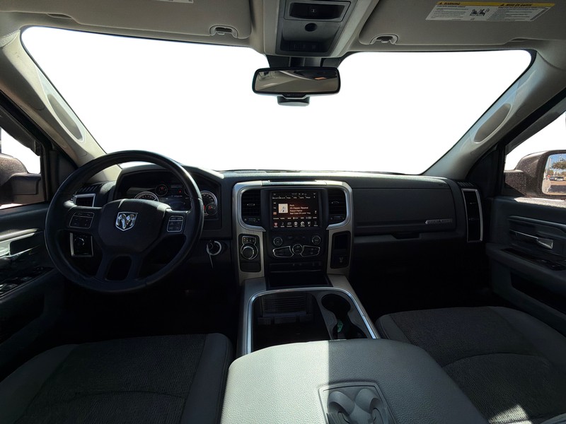 Ram 1500 Vehicle Full-screen Gallery Image 15