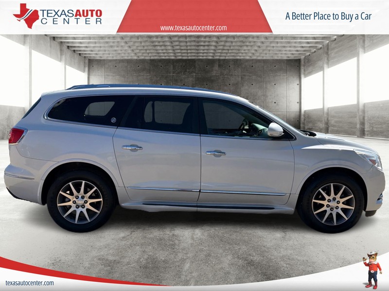 Buick Enclave Vehicle Full-screen Gallery Image 04