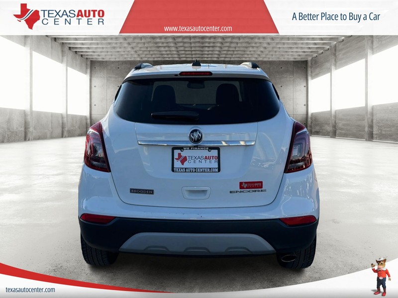 Buick Encore Vehicle Full-screen Gallery Image 06