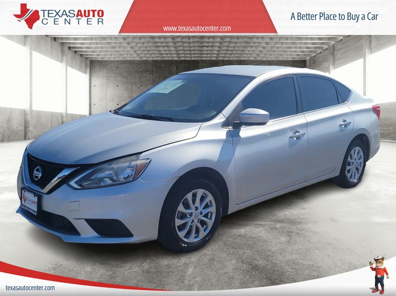 Nissan Sentra Vehicle Full-screen Gallery Image 01