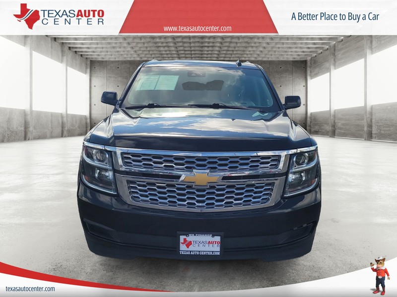 Chevrolet Suburban Vehicle Full-screen Gallery Image 03