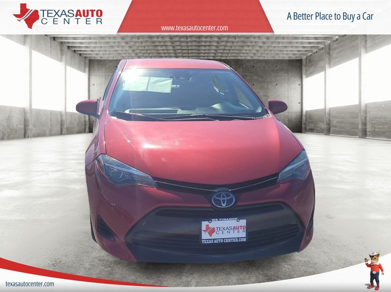 Toyota Corolla Vehicle Full-screen Gallery Image 03