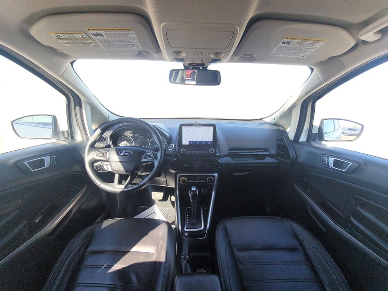 Ford EcoSport Vehicle Full-screen Gallery Image 14