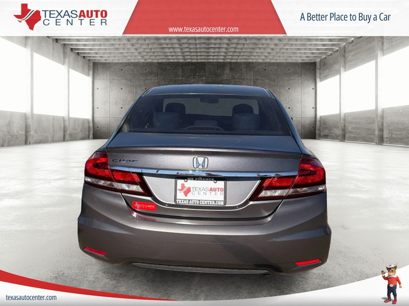 Honda Civic Sedan Vehicle Full-screen Gallery Image 06